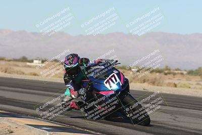 media/Nov-01-2025-CVMA (Sat) [[fc0f7531b8]]/Race 13-Femmewalla-Femmewalla UL/